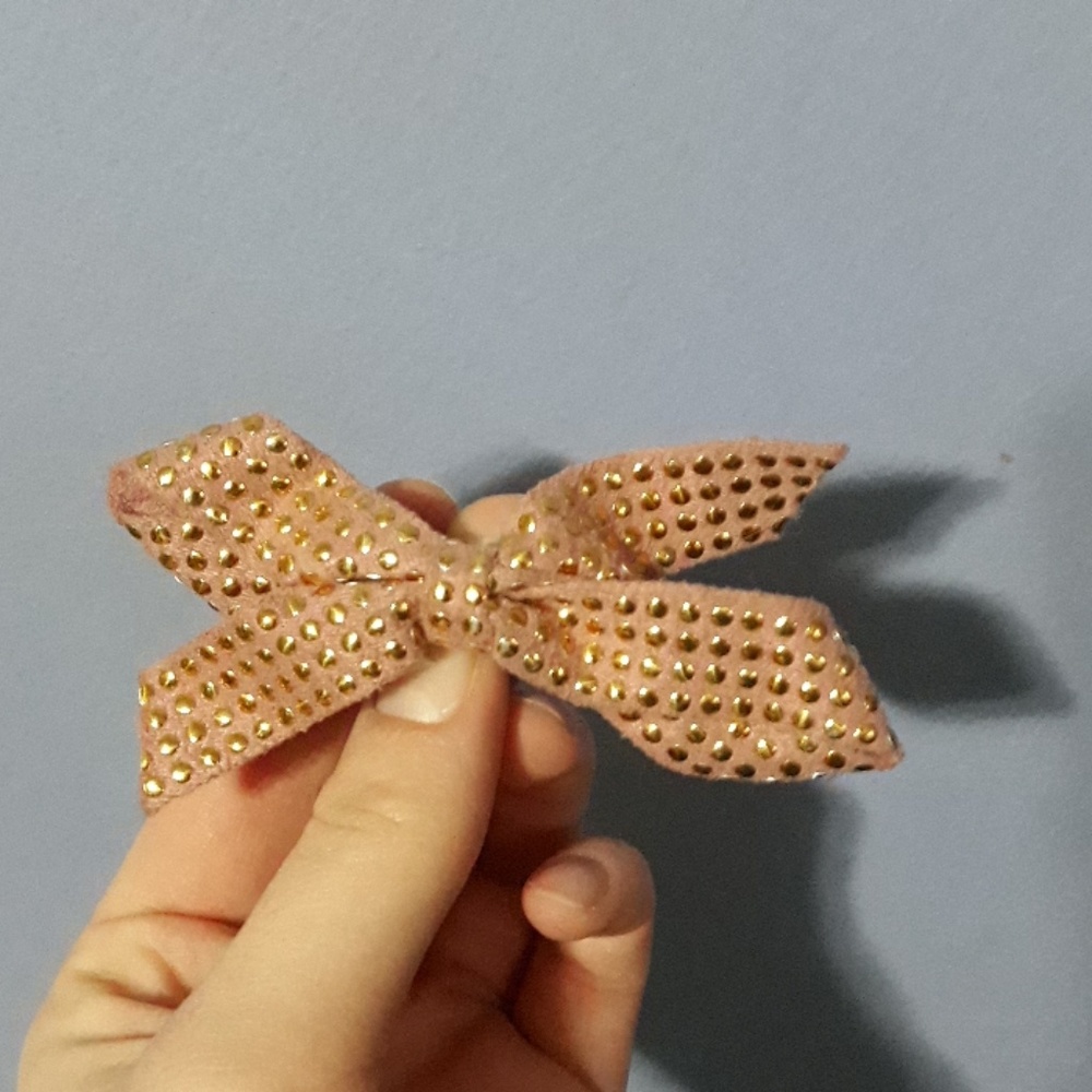 Hair clip bow